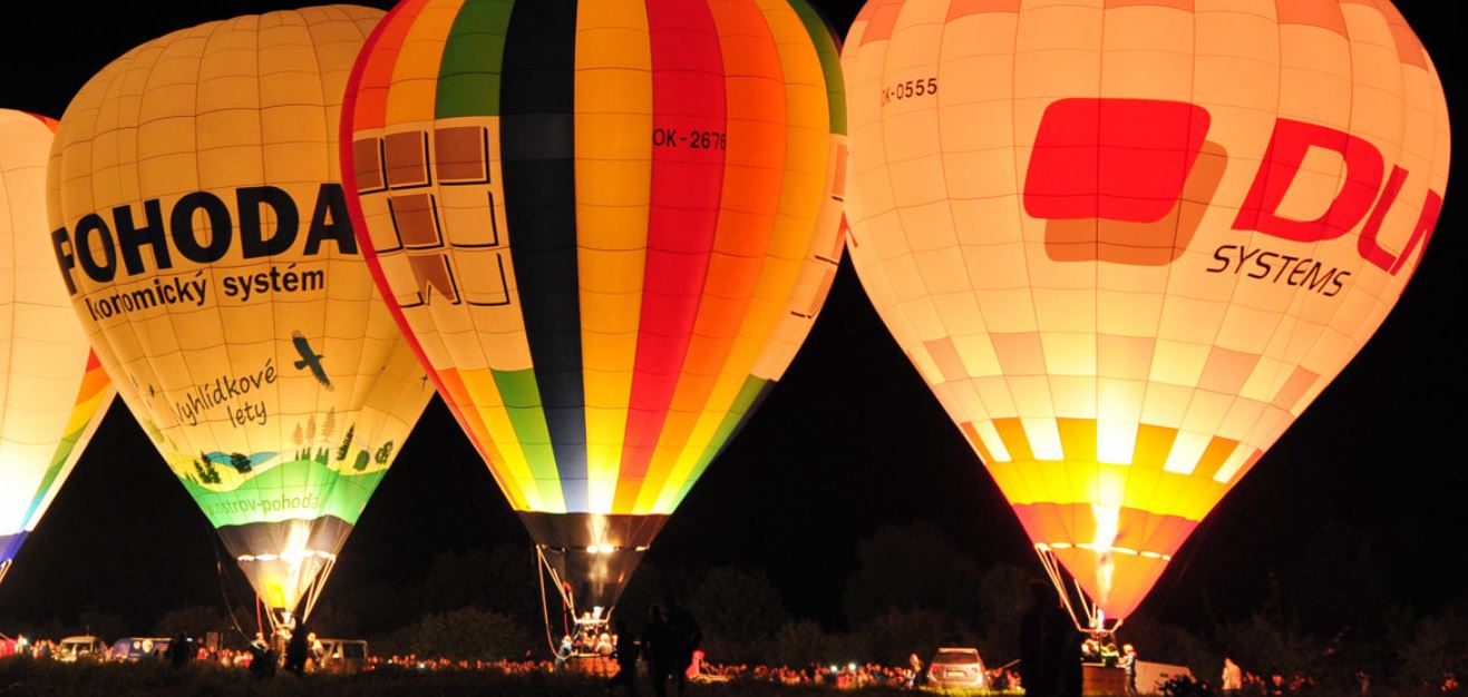 25 balonu okolo Rozkoše